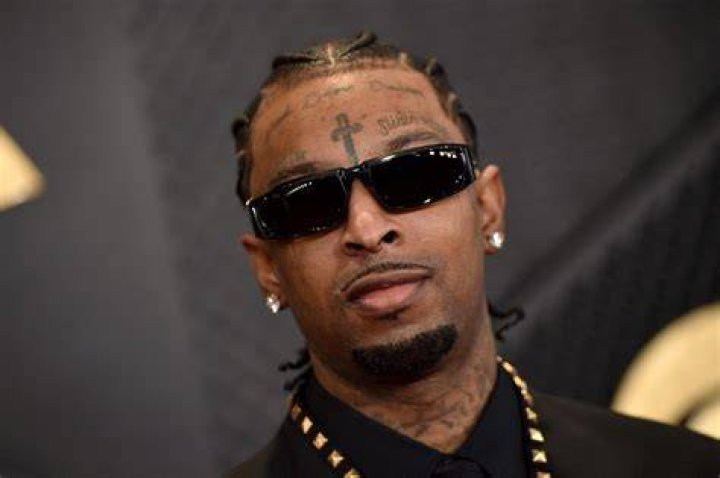 21 Savage Seemingly Chimes In On Drake & Kendrick Lamar Beef