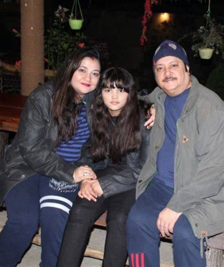 Abhishek Chatterjee family