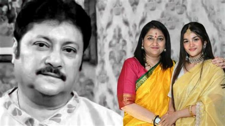 Abhishek Chatterjee with his mother