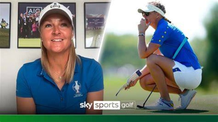 Anna and her golf team