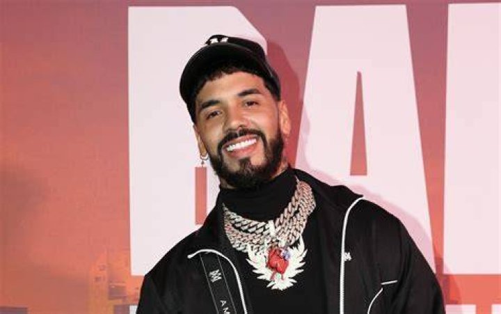 ¿Anuel AA es rico? – Celebrity.fm