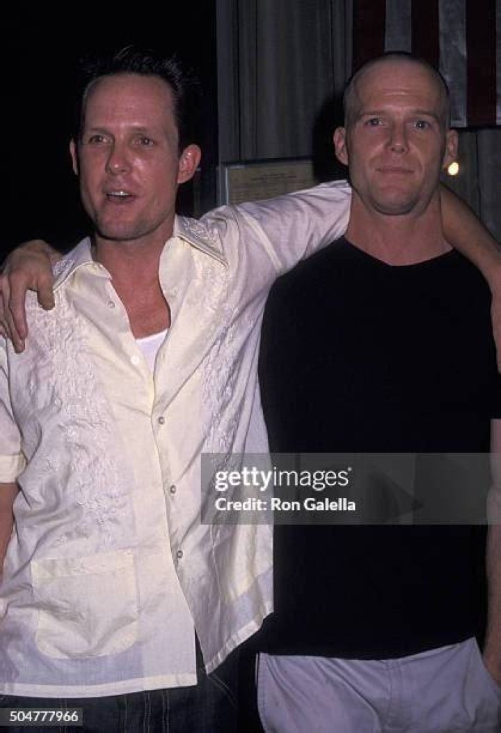 Are Dean Winters and Scott William Winters Brothers?