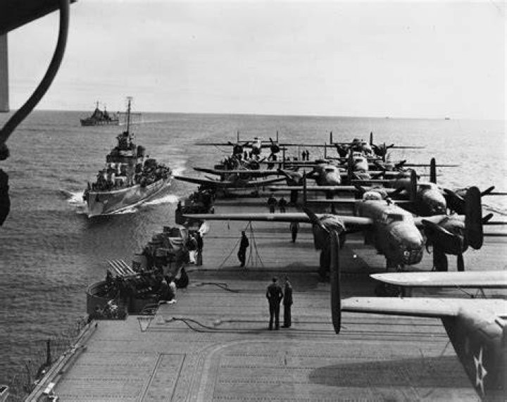 B25 Launching Doolittle Raid