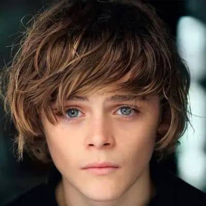 Billy Barratt Height, Weight, Net Worth, Age, Birthday, Wikipedia, Who, Instagram, Biography