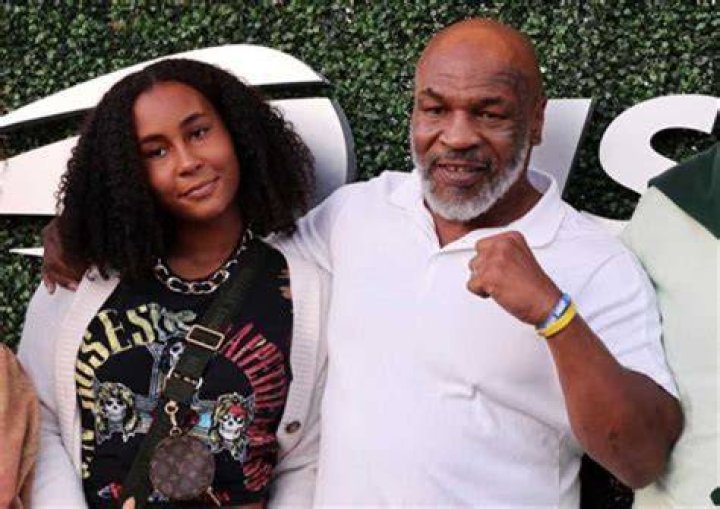 Bruce Mitchell Biography, Age, Height, Wife, Net Worth, Family