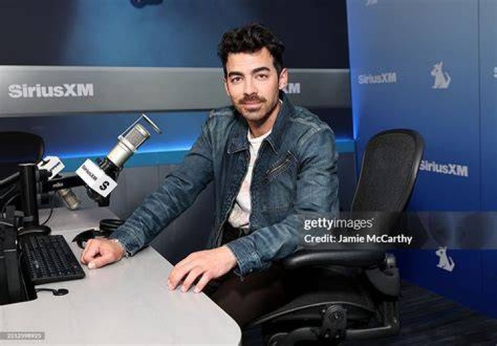 Celebrities Visit SiriusXM - April 13, 2023