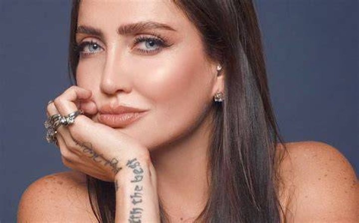 Celia Lora is best known for being the daughter of Alex Lora (the famous Mexican musician and composer)