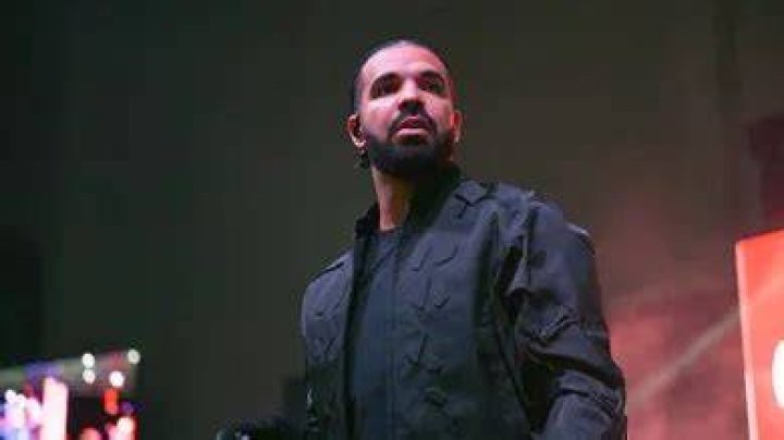 Charleston White Picks Drake Over Kendrick Lamar As A 