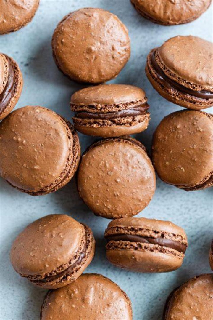 Chocolate Macroons
