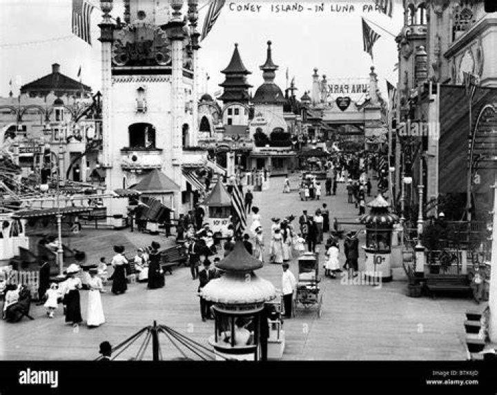 Coney Island Luna Park 1910