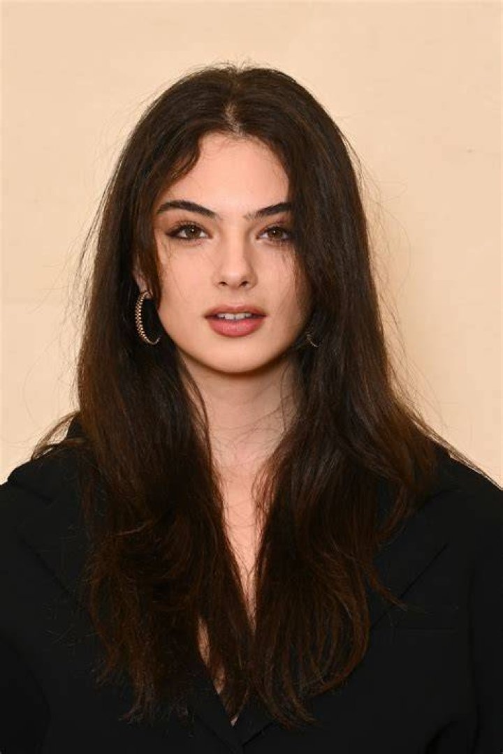 Deva Cassel is an ambassador of Dolce Shine