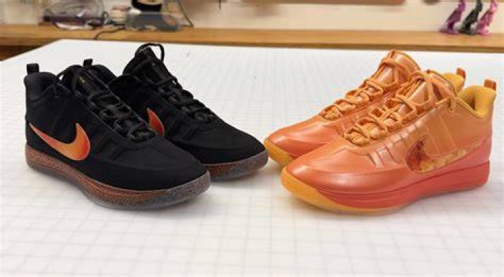Devin Booker with his two favorites