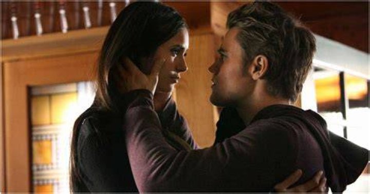 Did Stefan get Elena pregnant?