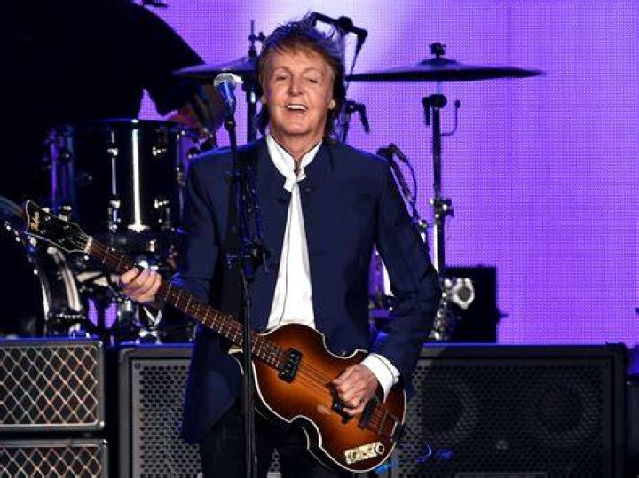 Does Paul McCartney have a cameo in Yesterday?
