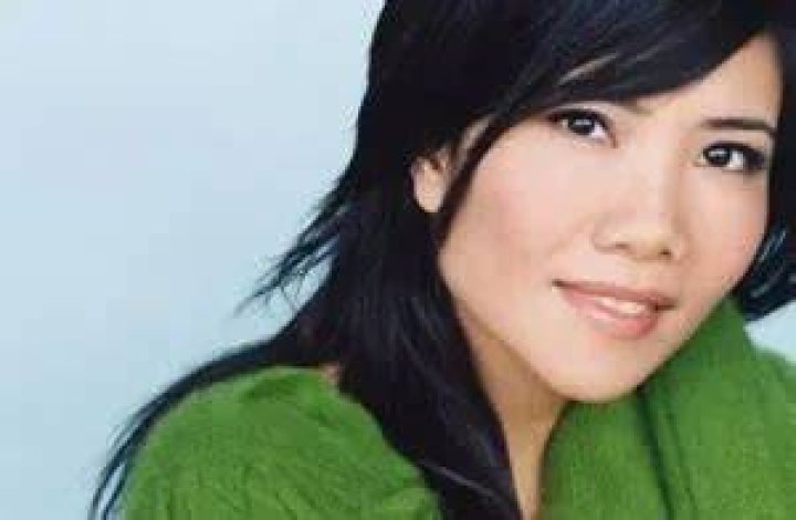 Emy Coligado Biography, Age, Height, Husband, Net Worth, Family