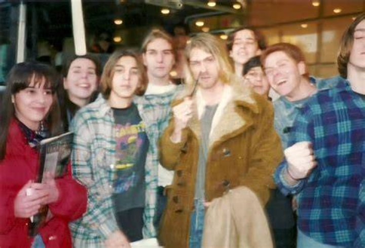 Fans Outside Of Kurt Cobain's House After His Death