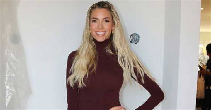 Heather Rae Young Claps Back at Troll who Says She's Trying to Look Like Christina Anstead