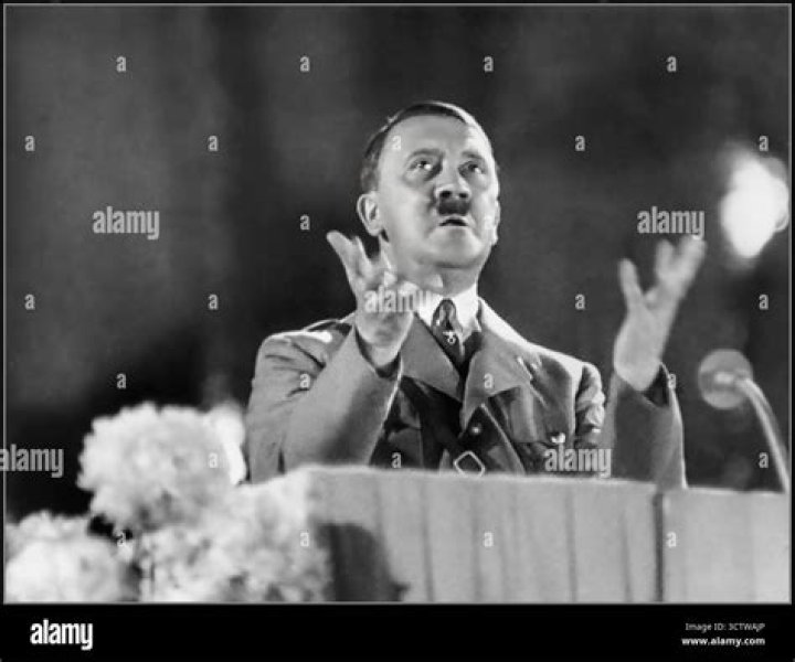 Hitler Speech Waving