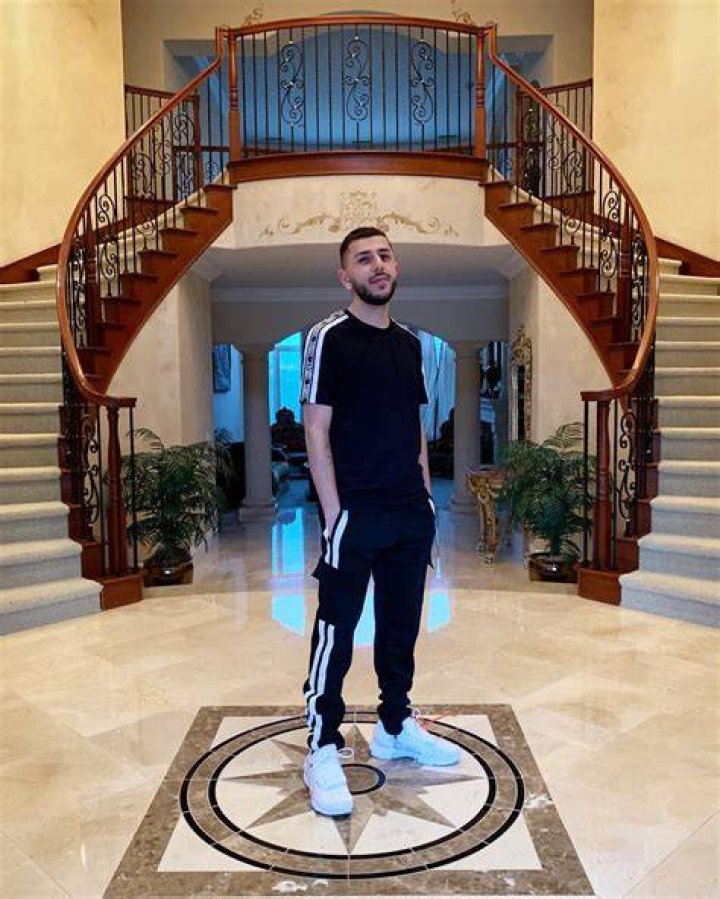 How much does Brawadis car cost?