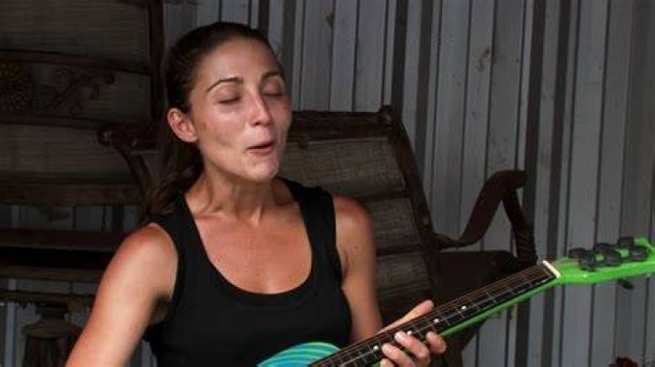 How much is Mary Padian from storage wars worth?