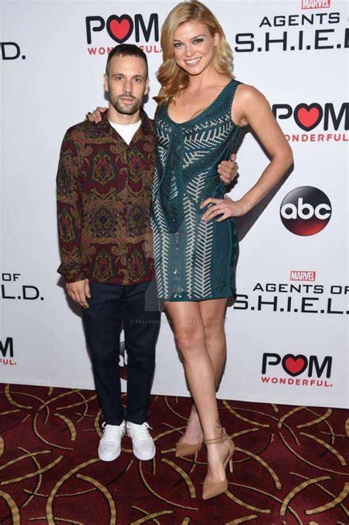 How tall is Adrianne Palicki