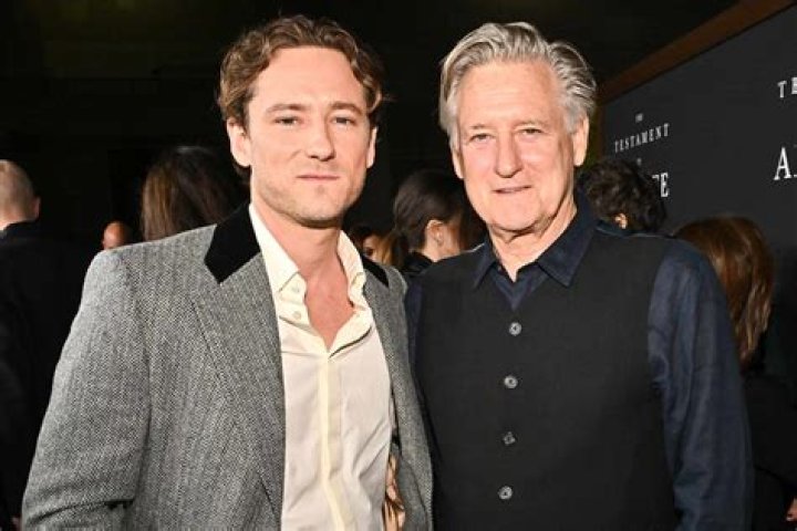 How tall is Bill Pullman
