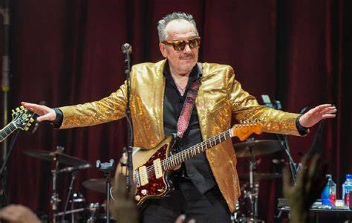 How tall is Elvis Costello