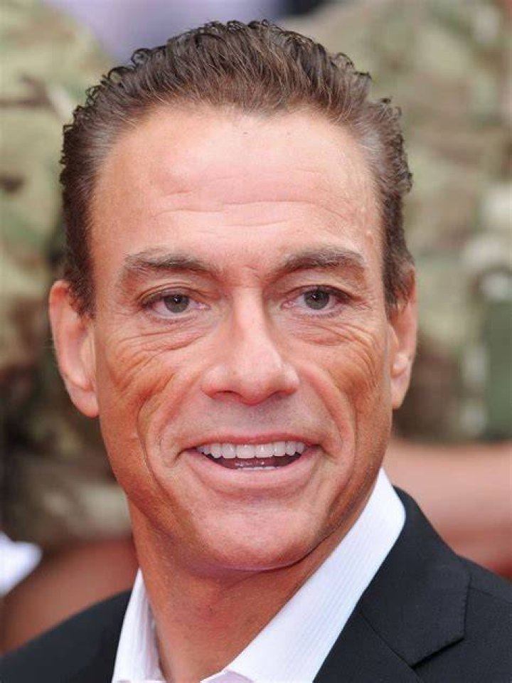How tall is Jean Claude Van Damme