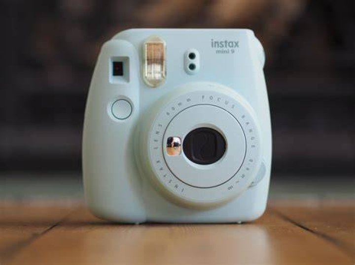 How to reset instax mini 9