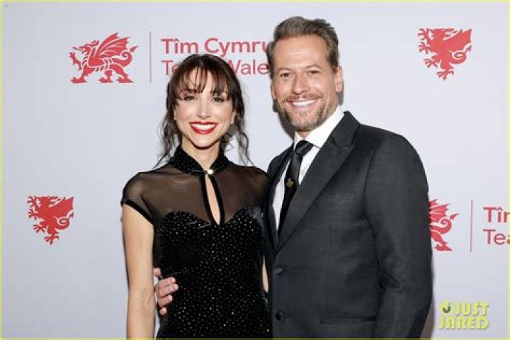 Ioan Gruffudd got engaged to Bianca Wallace