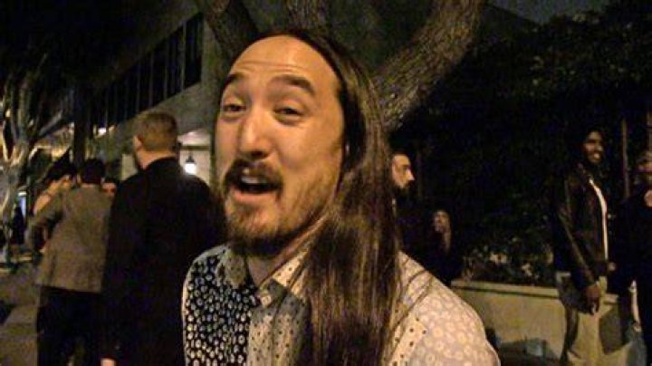 Is Benihana Steve Aoki's dad?