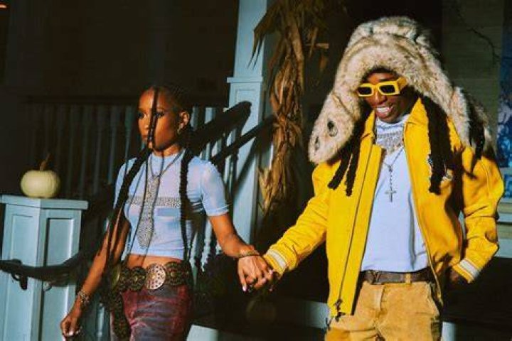 Jacquees & DeJ Loaf Reunite On 