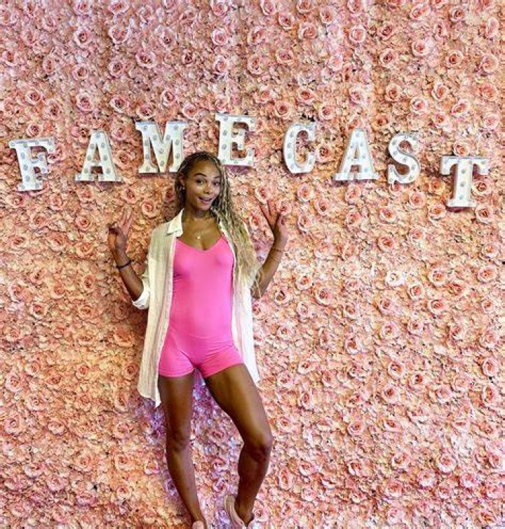 Jasmine Davis intro