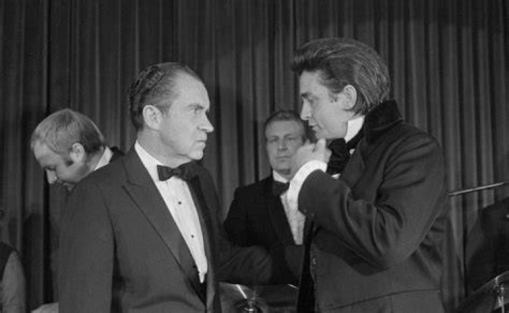 Johnny Cash Meets Richard Nixon