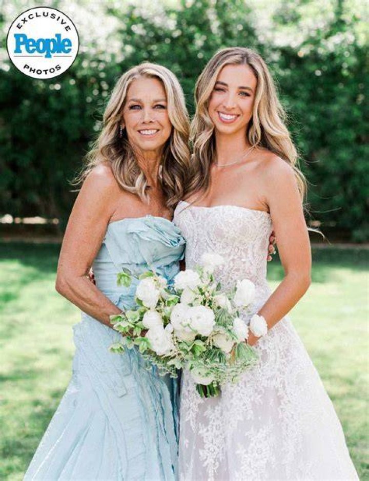 Katie Austin with her father mother and sister