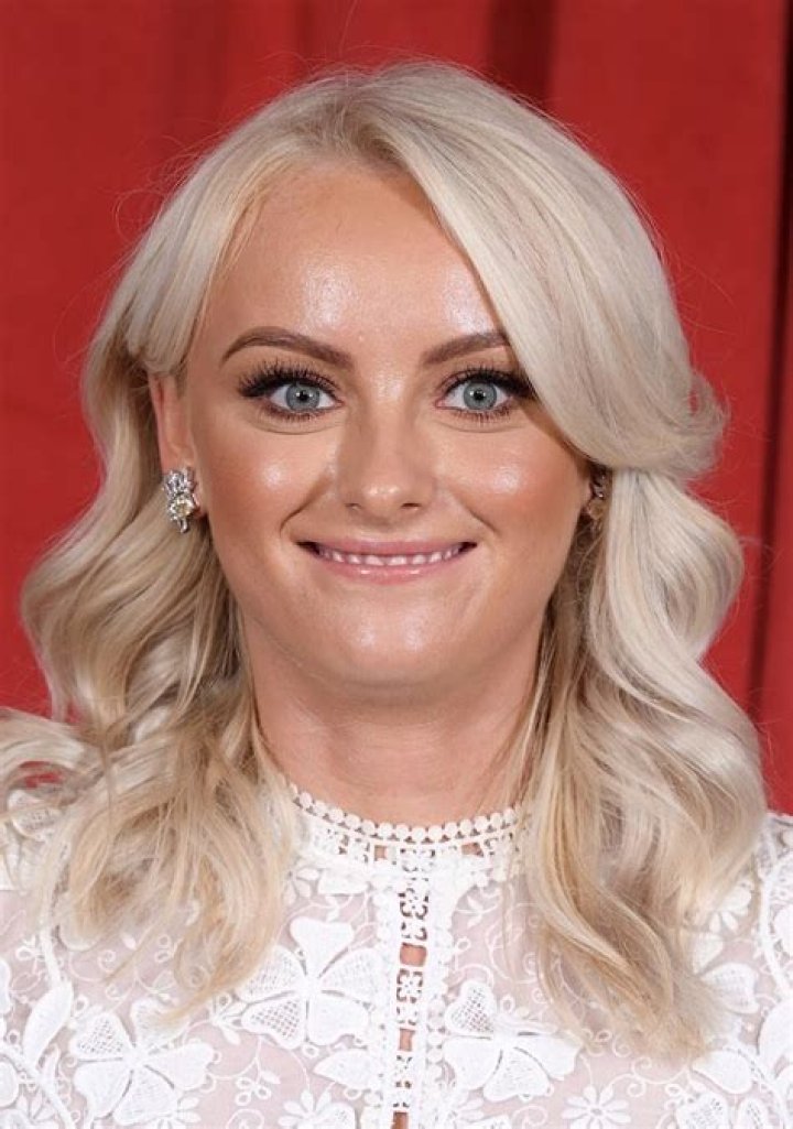Katie McGlynn Biography