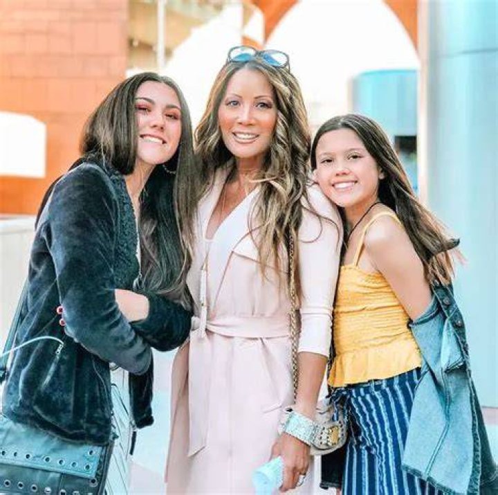 Kiana Tom Biography, Age, Height, Husband, Net Worth, Family