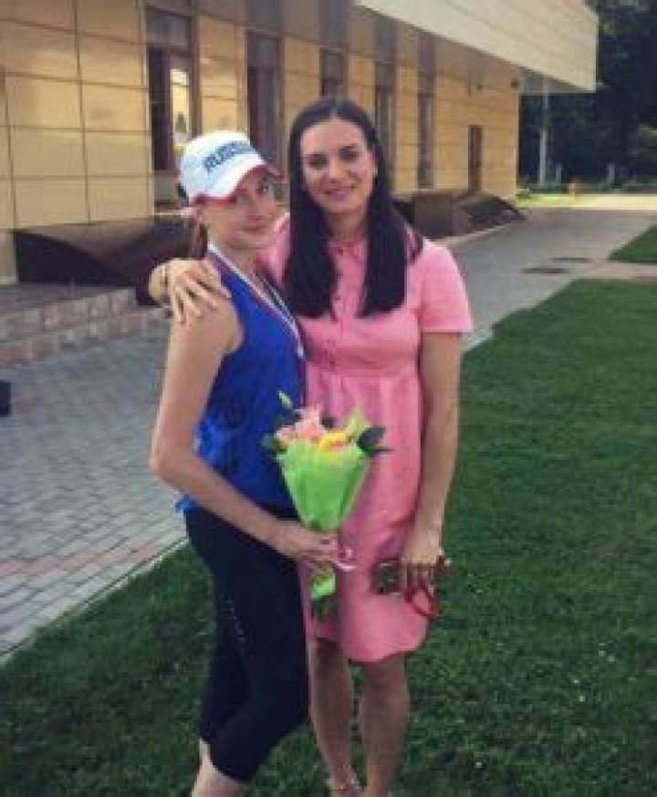 Knoroz with her favorite athlete Yelena Isinbaeva