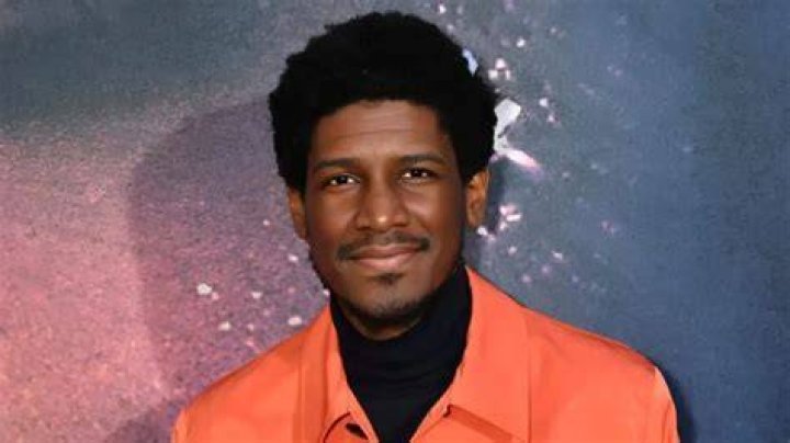 Labrinth Biography, Age, Height, Wife, Net Worth, Family