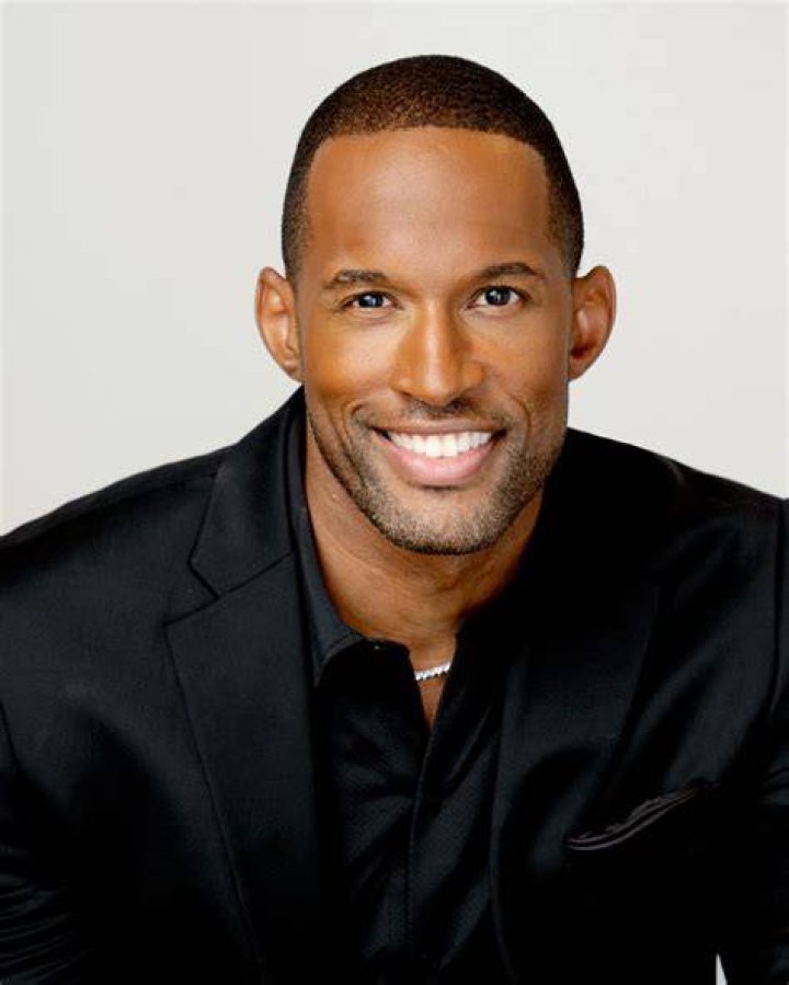 Lawrence Saint-Victor