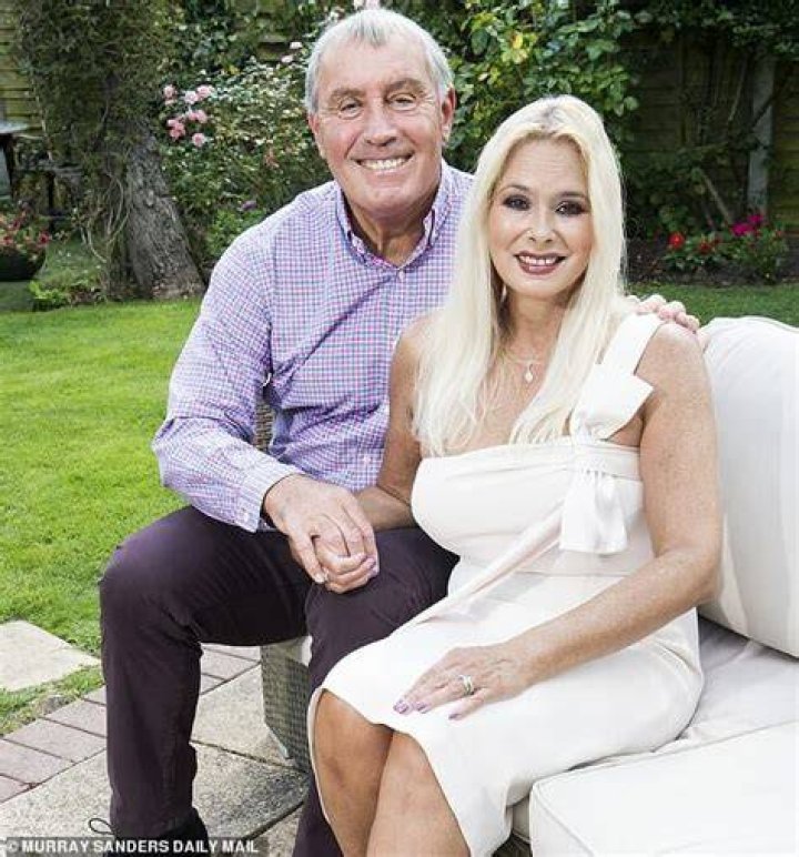 Learn About Steph Shilton, Peter Shilton’s Wife: Where Is His Ex Sue Shilton?