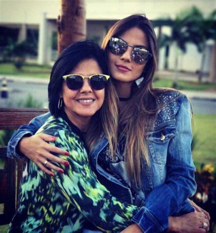 Linda Andrade with her mother