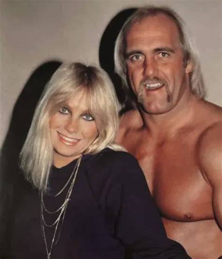 Linda Hogan Age Wikipedia , Biography Worth, Married, Husband, Height