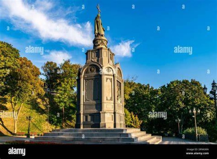 Lorry Hill birthplace is Kyiv