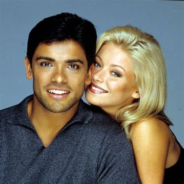 Mark Consuelos