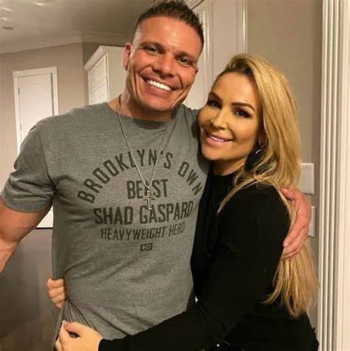 Natalya Neidhart Biography, Age, Height, Husband, Net Worth, Family