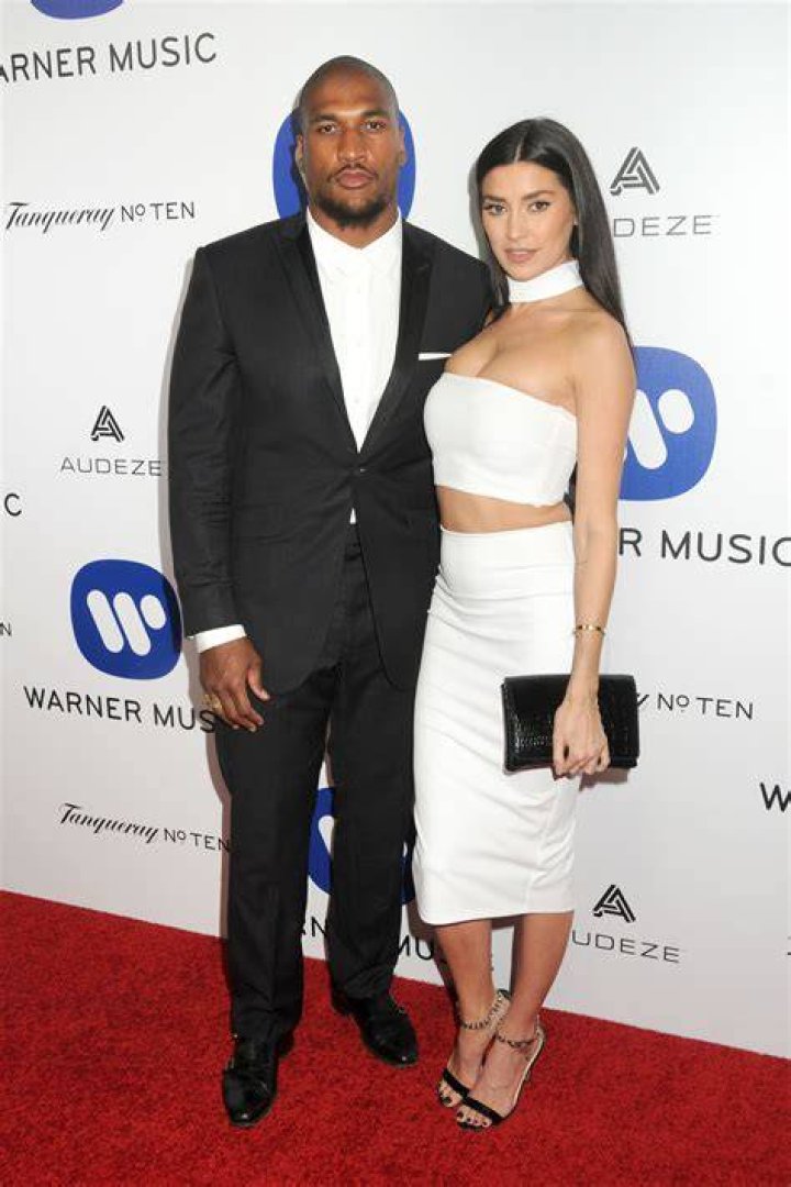 Nicole Williams and Larry English are famous for starring on a reality TV show WAGS LA