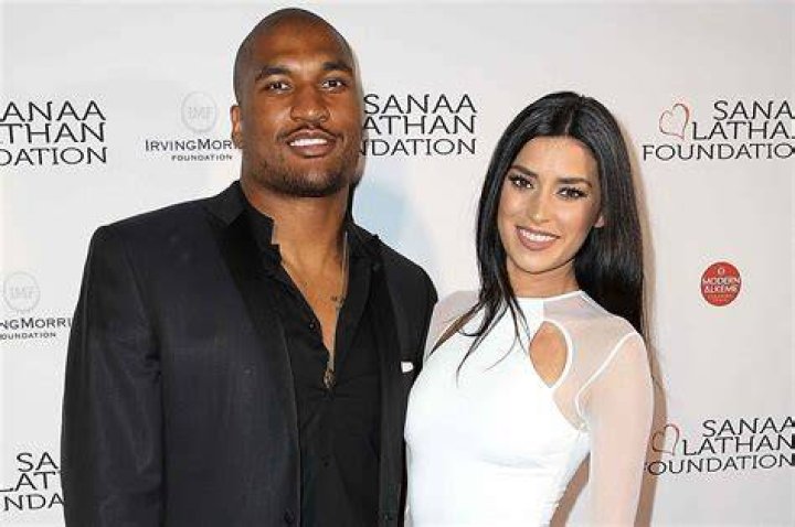 Nicole Williams is best known as a wife of Larry English (American former football player)