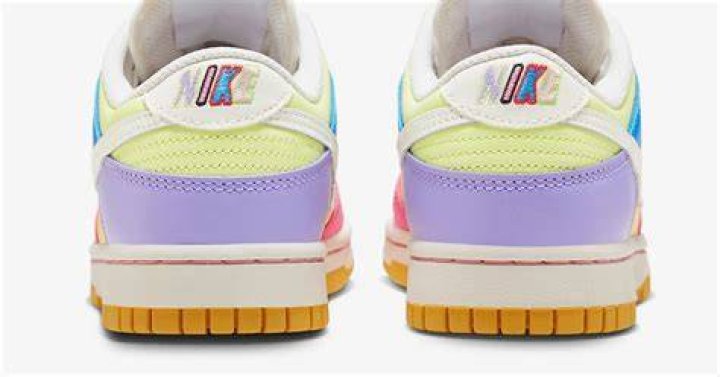 Nike Dunk Low 