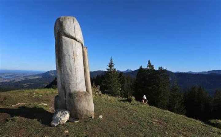 Penis Sculpture At Gr&uuml;nten